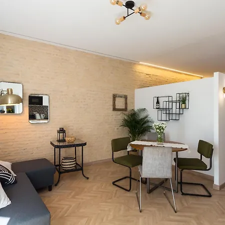 Center Apartment Fully Eqquiped Opcional Breakfast Seville Exterior photo