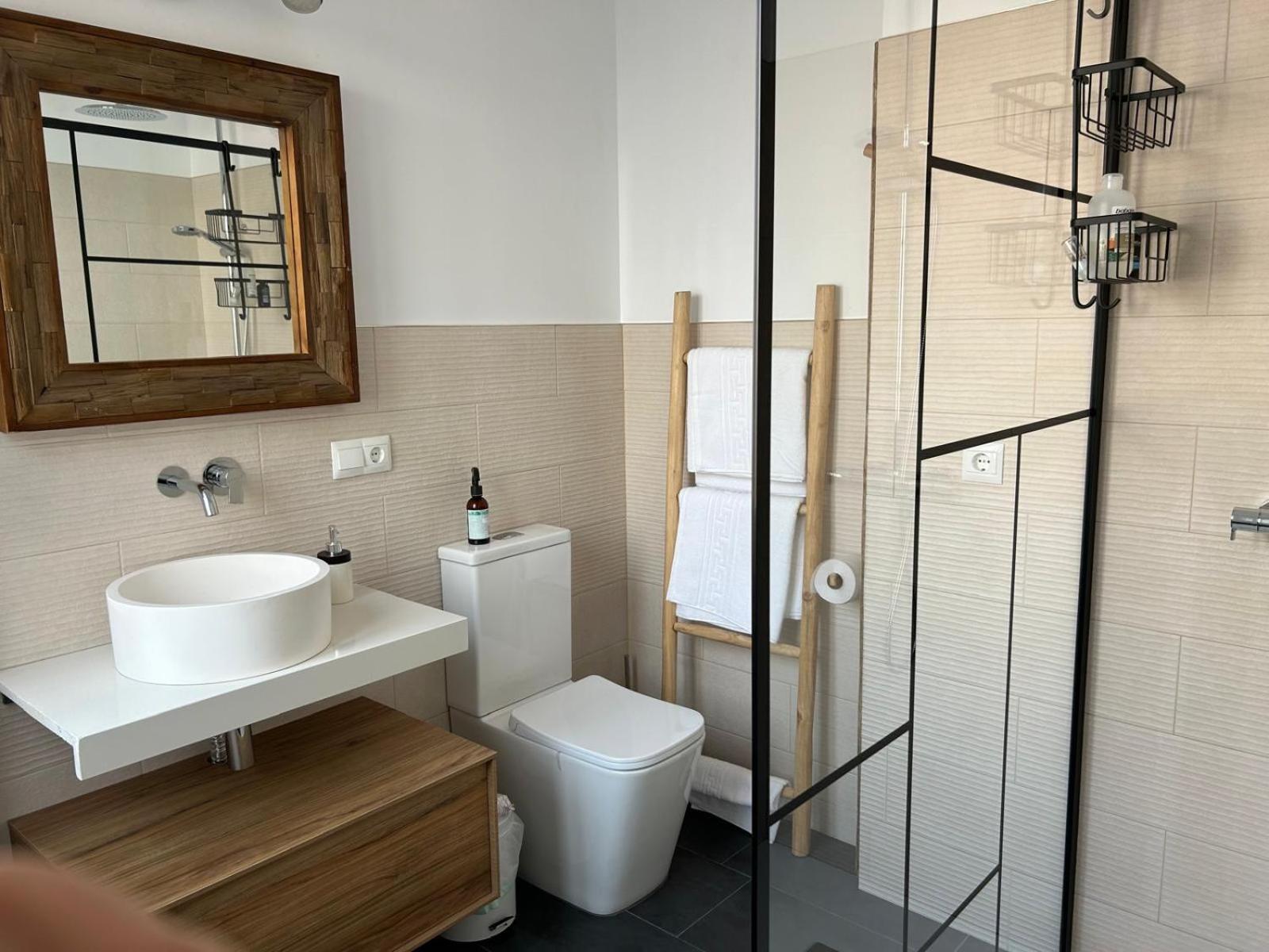 Center Fully Eqquiped Opcional Breakfast Apartment Sevilla